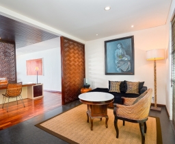 Ocean Front Honeymoon Suite